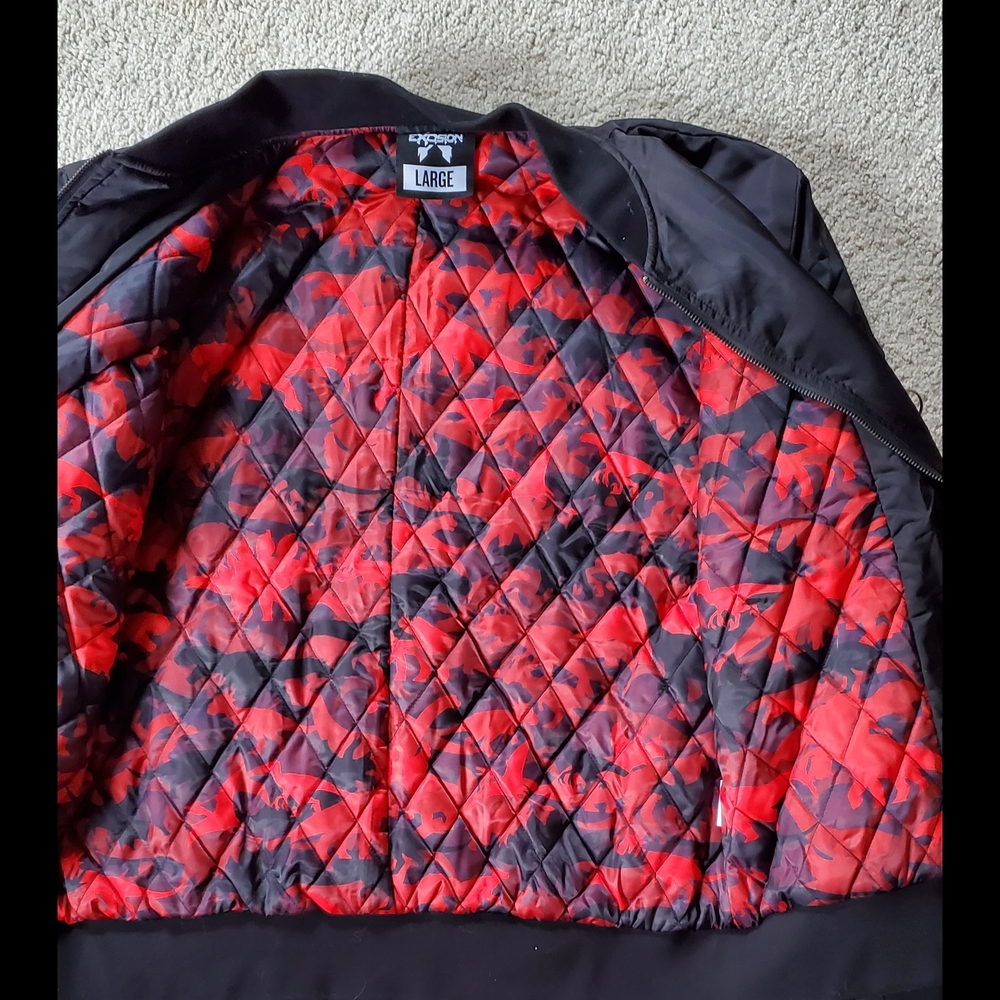Lost Lands Bomber Jacket - Picture 7 of 9